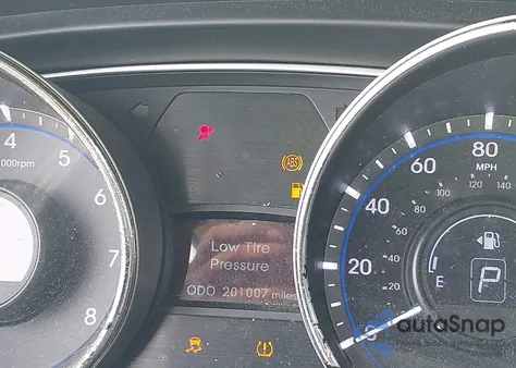 2014 Hyundai Sonata Gls z USA, uszkodzony, nr VIN 5NPEB4ACXEH929185